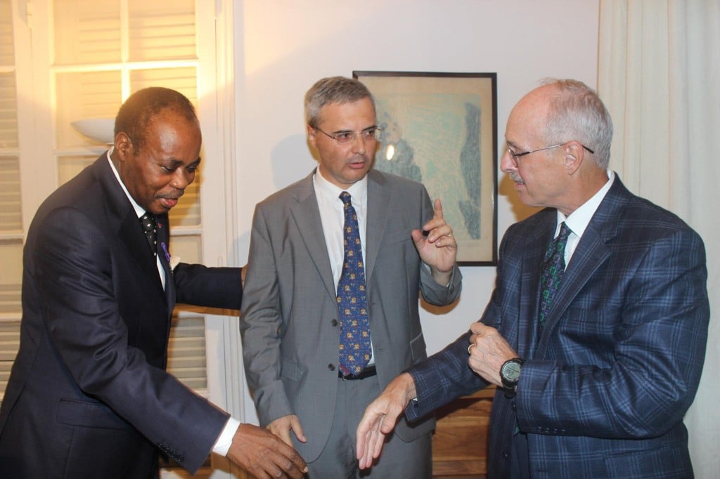 African Union: The Togolese Edem Kodjo acceding to the committee of ... - 