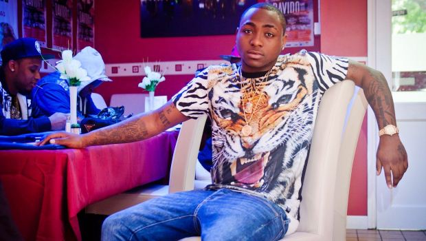 Aliko Dangote et Davido : découvrez ce lien affectif qui existe entre les deux (photos)