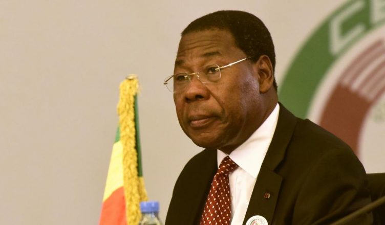 Boni Yayi, société civile et dynamique du changement au Bénin (Points de vue) (French Edition)