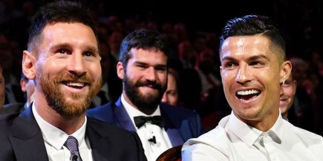 Messi et Ronaldo 8