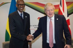 Boris-johnson-et-Paul-Kagame