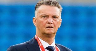 Louis Van Gaal 90