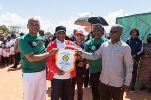 Patrice Motsepe 25