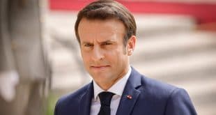 Emmanuel Macron 555