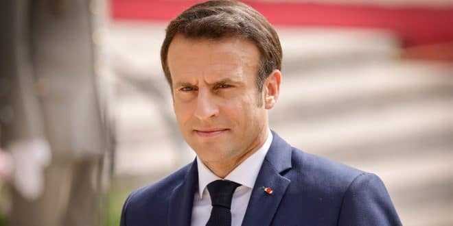 Emmanuel Macron 555