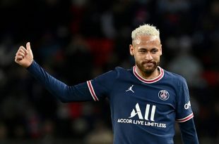 Neymar 700