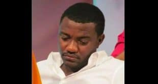 John Dumelo 200