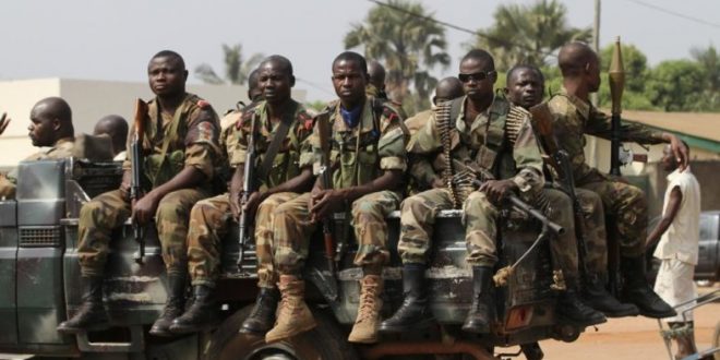 Soldats Cameroun 90