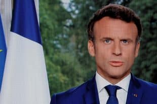 Emmanuel Macron 876
