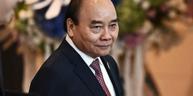 Nguyen Xuan Phuc,890