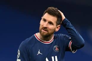 Lionel Messi,907