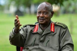 Yoweri Museveni,6000
