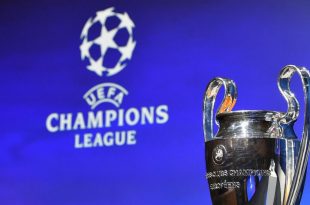 Ligue des Champions,900
