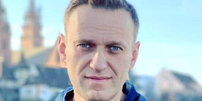 Alexeï Navalny : la mort en prison de l’opposant russe indigne l’Europe entière