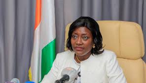 Côte d’Ivoire – CEPE 2025 : la ministre Mariatou Koné salue l’engagement des enseignants