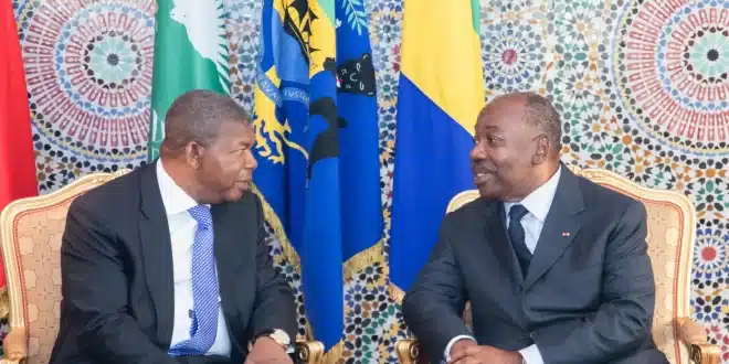João Lourenço rend visite à Ali Bongo à Libreville lors de son séjour officiel